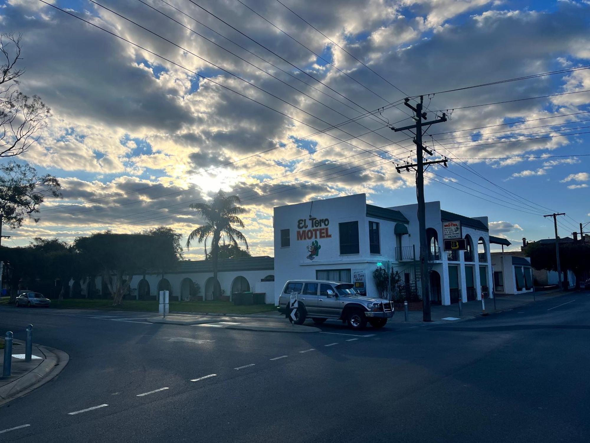 El Toro Motel Numurkah 外观 照片